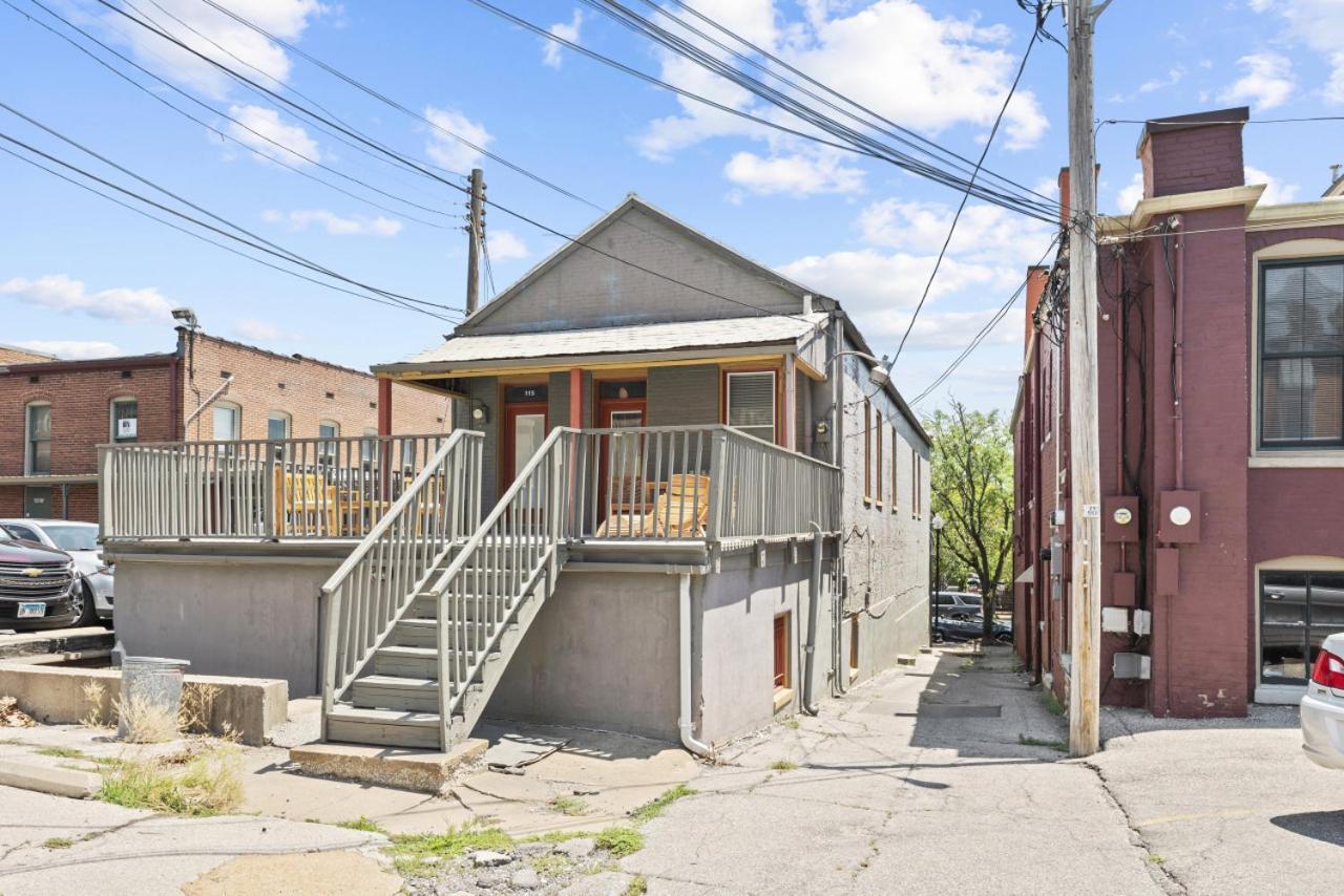115 N Main Huge 2 Bedroom Unit On Main Street Saint Charles Buitenkant foto